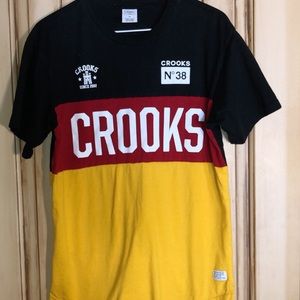 CROOKS & CASTLES short sleeve panel tee